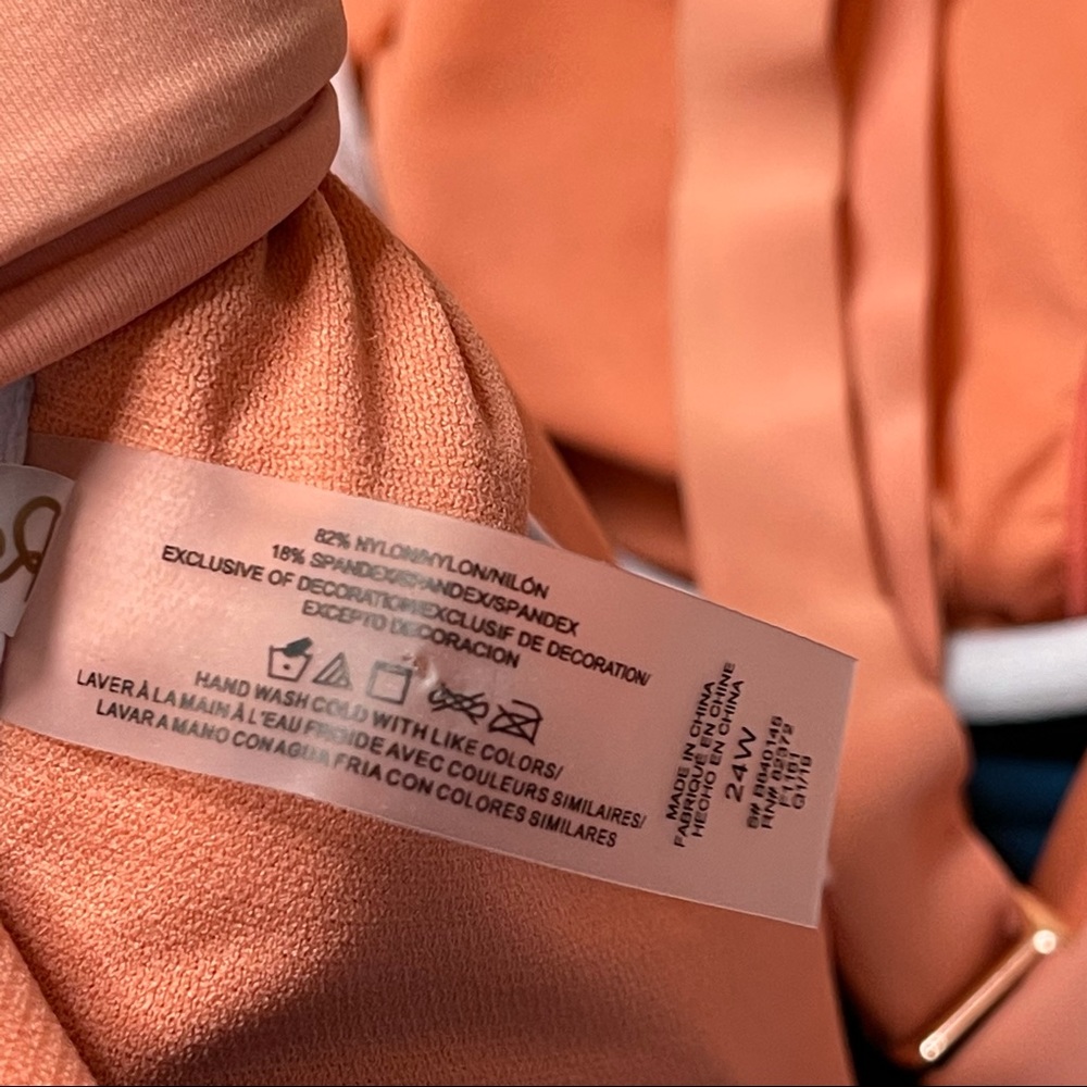 Raisins Curve Color Block Tankini Top Size 24w - image 7